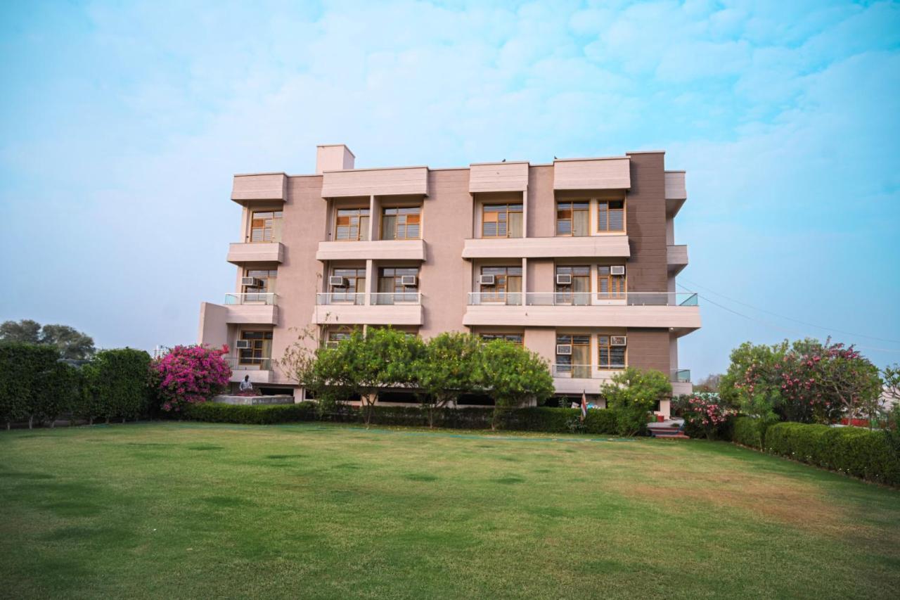 The Govindam Resort Vrindāvan Exterior foto
